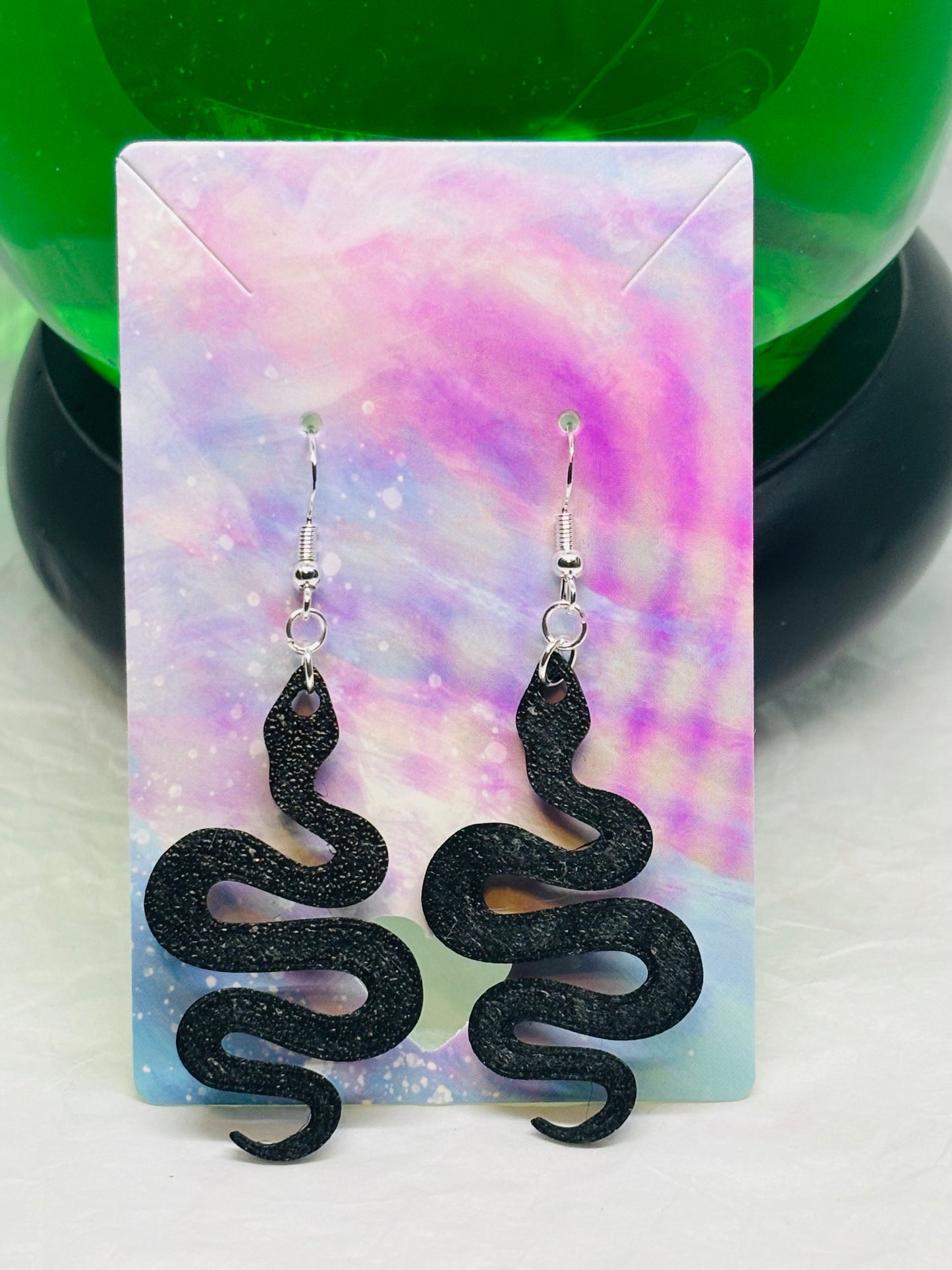 Snake Earrings (Black)