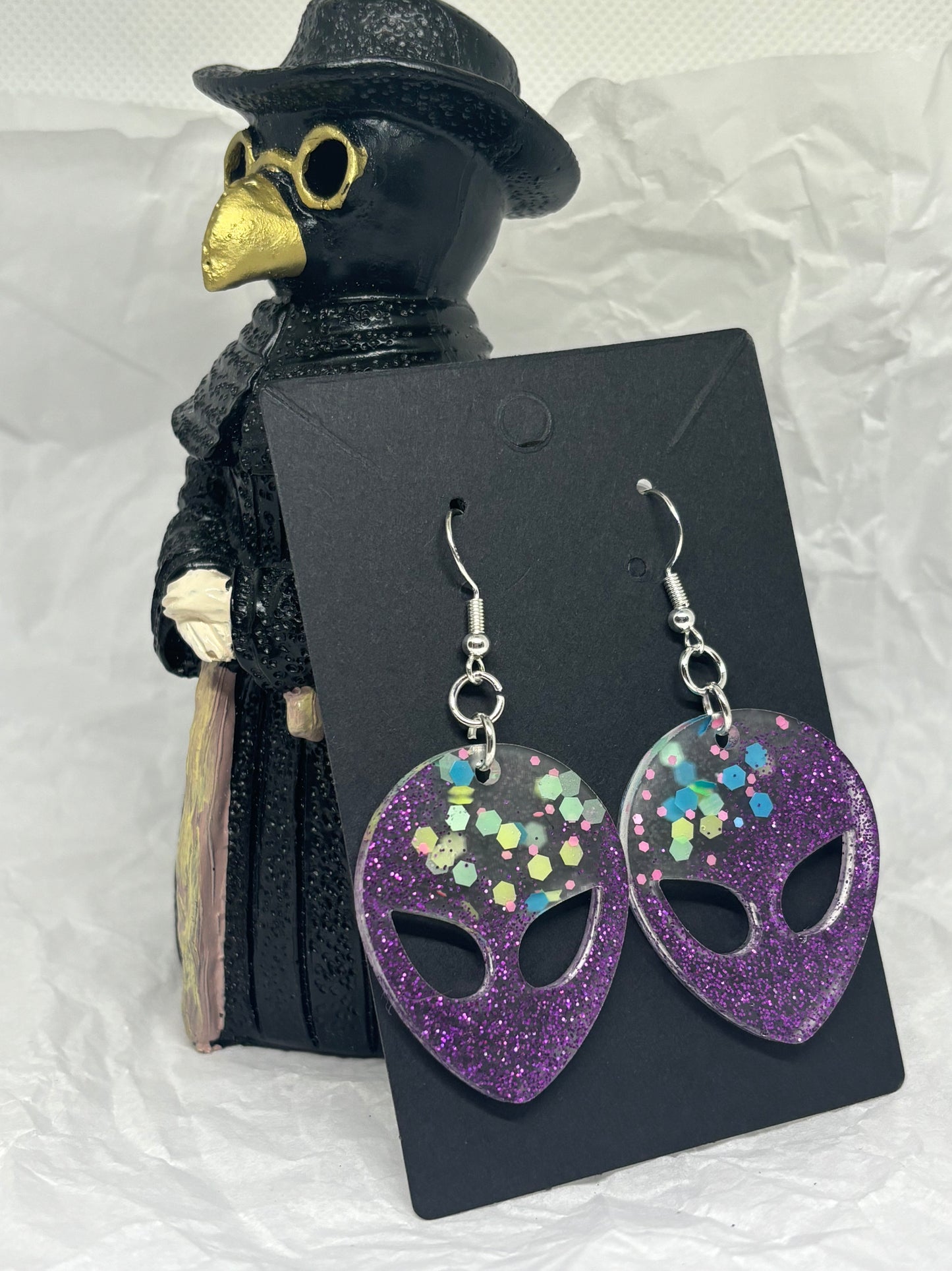 Alien Earrings (Purple & Pastel)