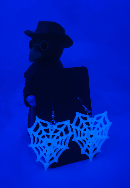 Glowing Spiderweb Heart Earrings (Blue)