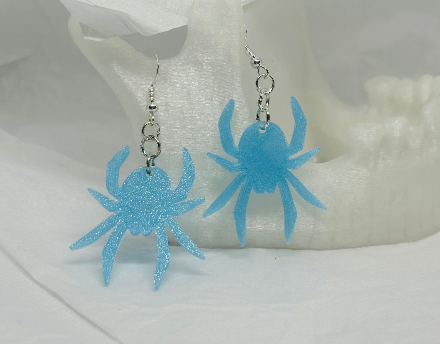 Glowing Spider Earrings (Blue)